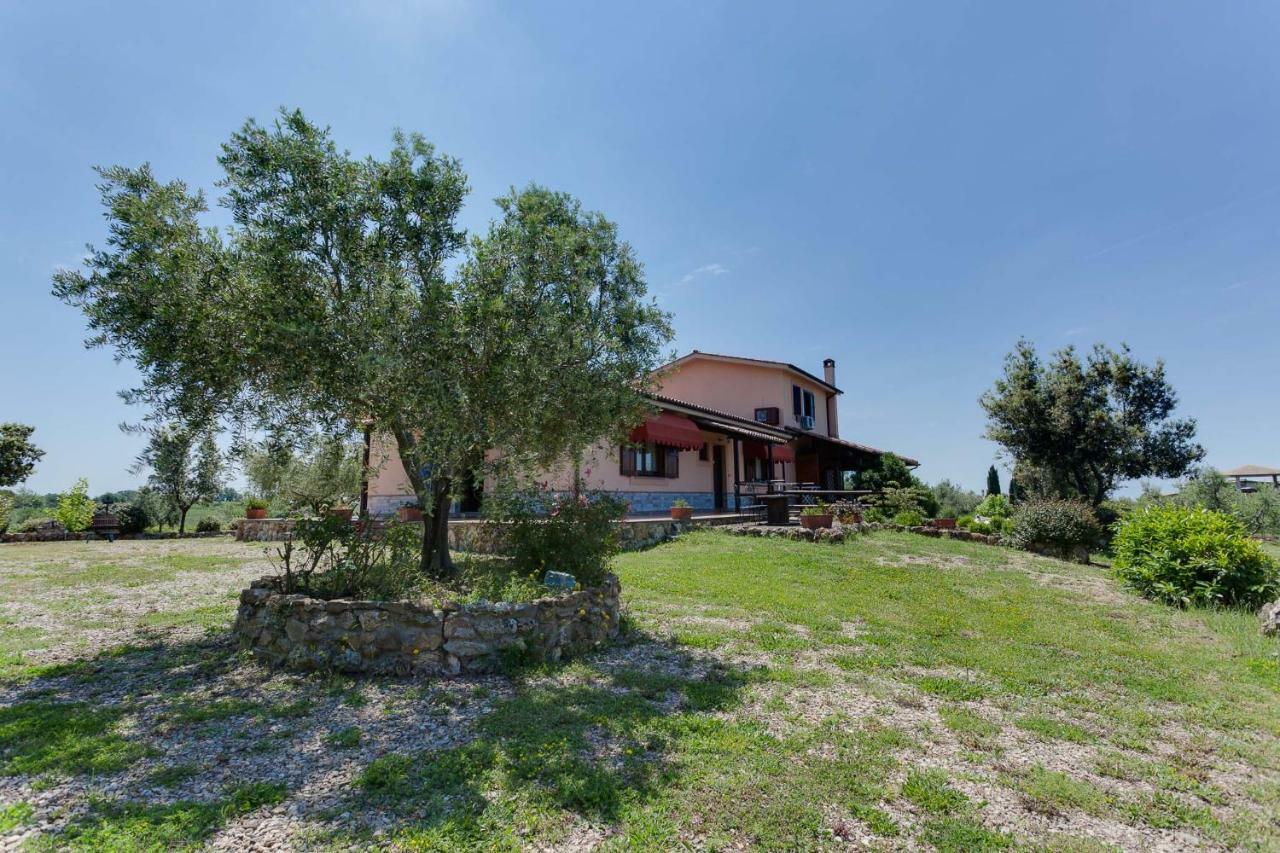 צ'רבטרי Agriturismo Casale Sasso מראה חיצוני תמונה
